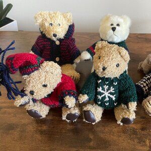Vintage Teddy Bear Bundle- Set of 6 Bears in Knitted Sweaters- Holiday & Winter